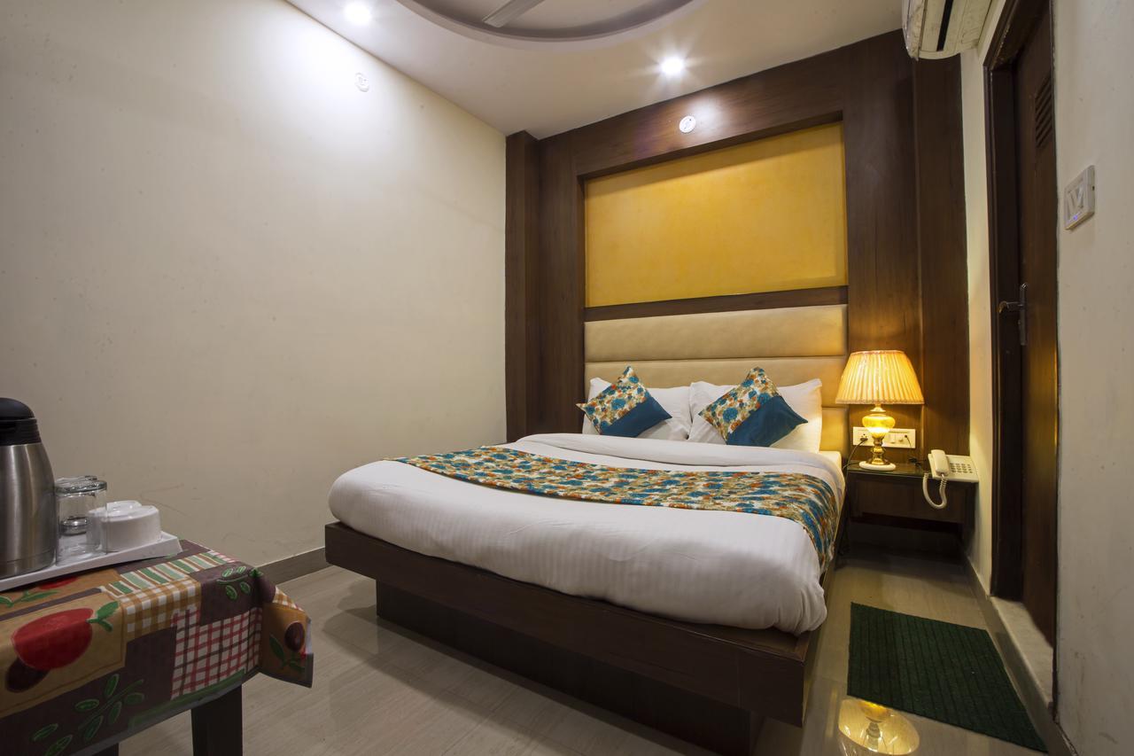 Optimum Oxford International Hotel Új-Delhi Kültér fotó